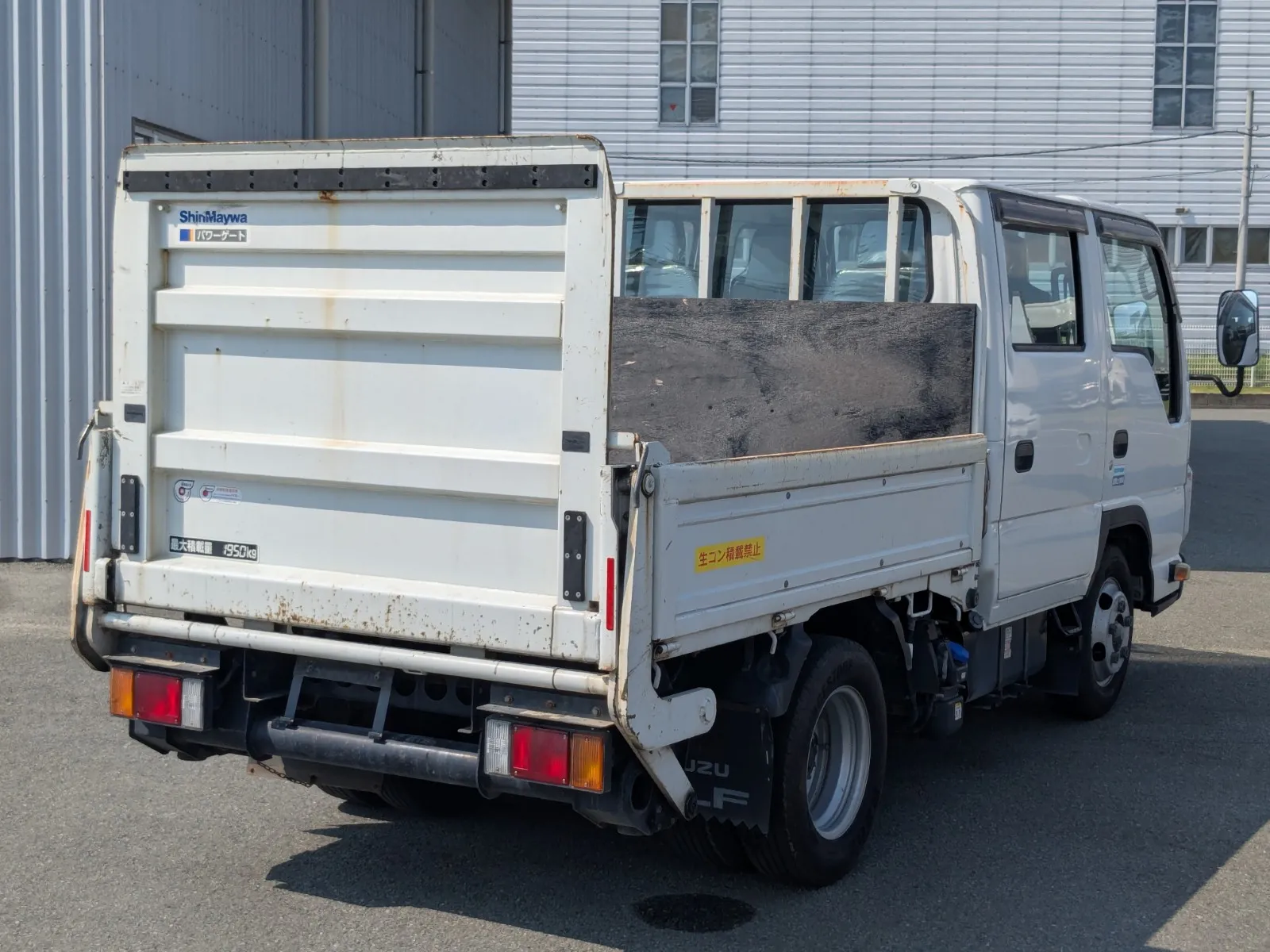 vehicle_image_20260727153848XmT7ytsXbL.webp