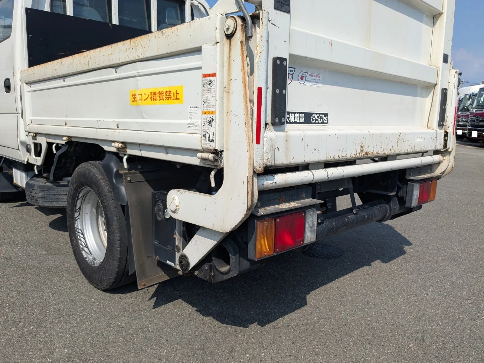 vehicle_image_20260727153849xHlijKJYXL.webp