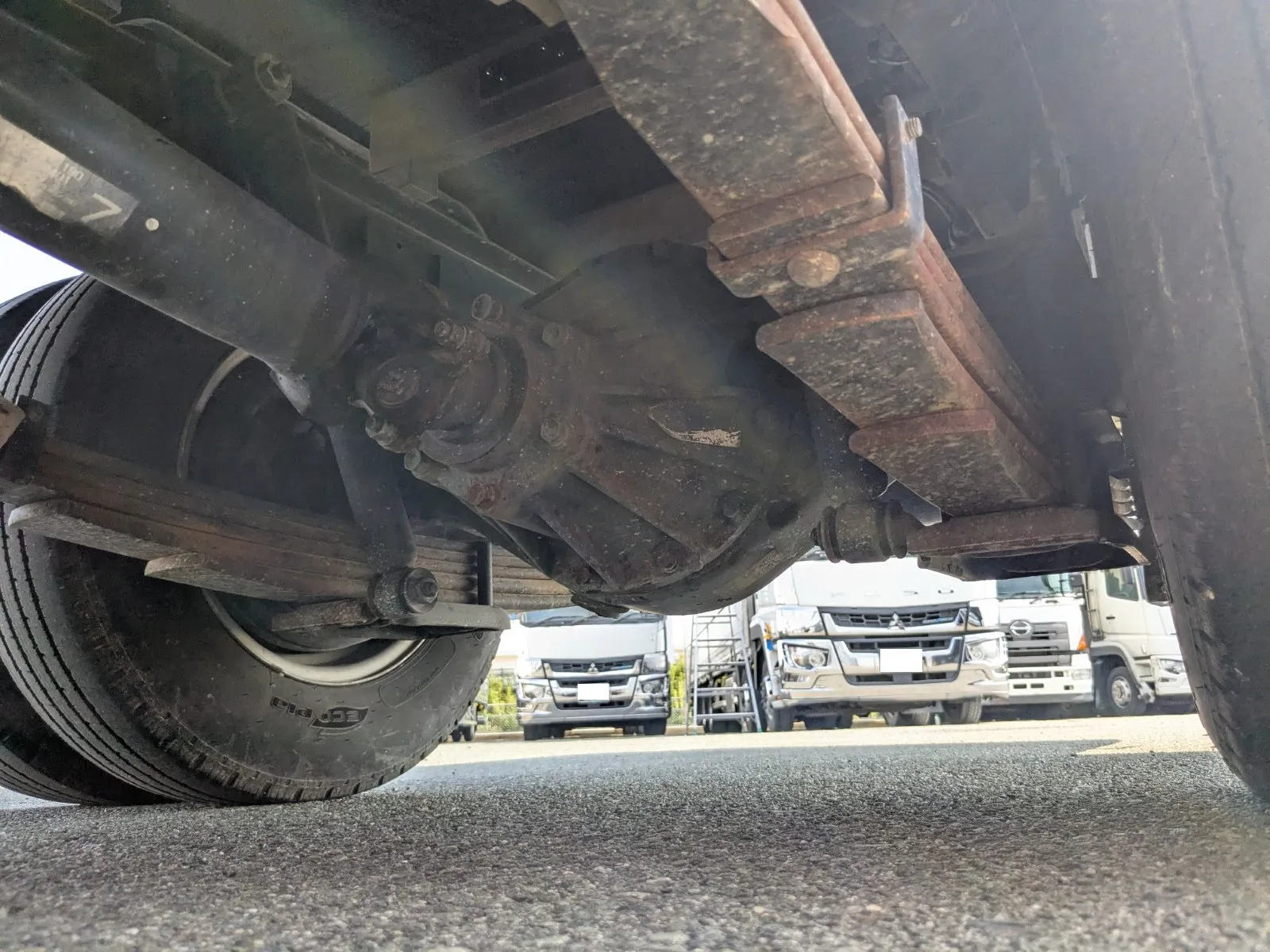 vehicle_image_202607271538519HKOhGHsf8.webp
