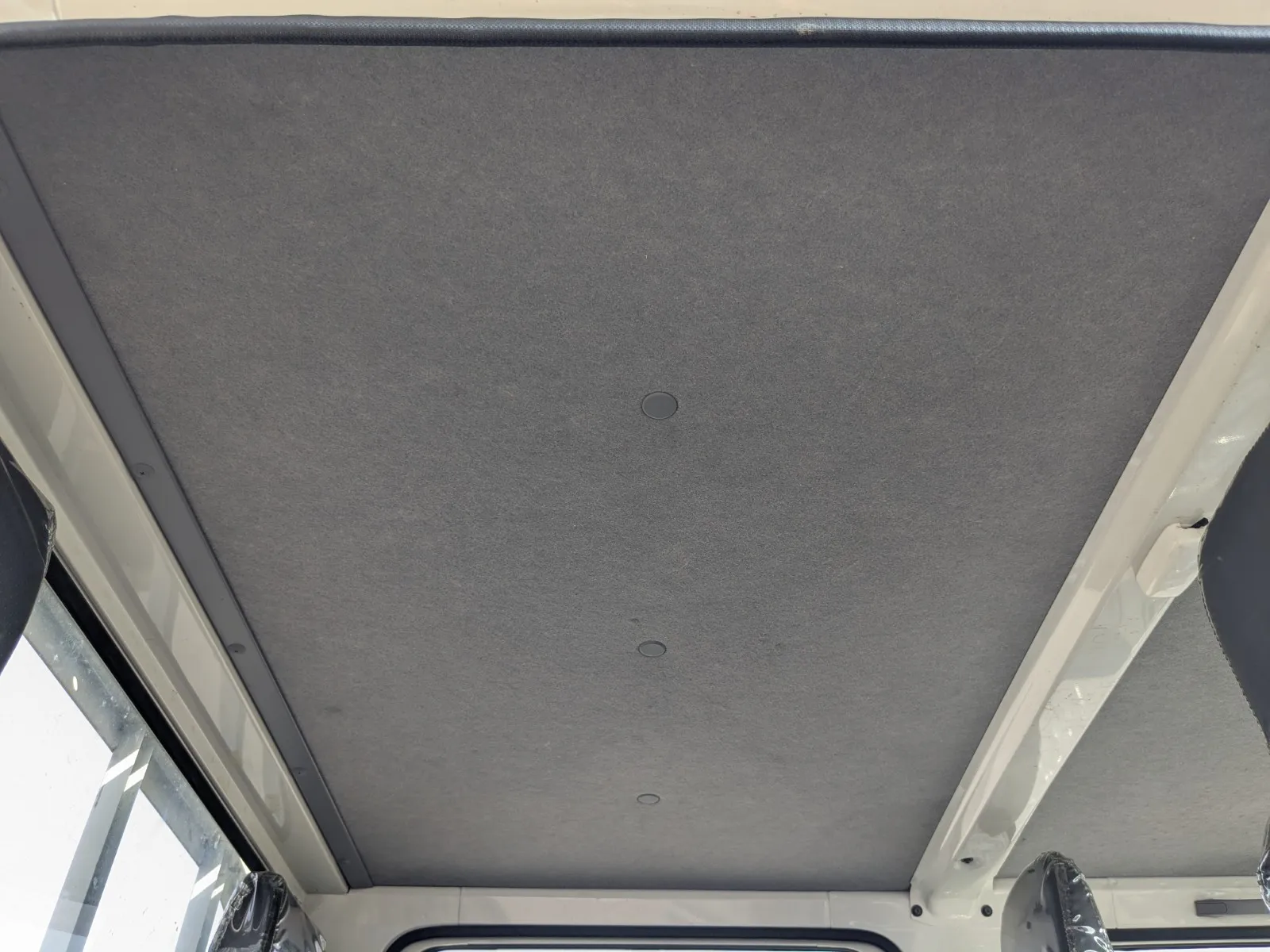 vehicle_image_20260727153901L2oBAjKGQn.webp