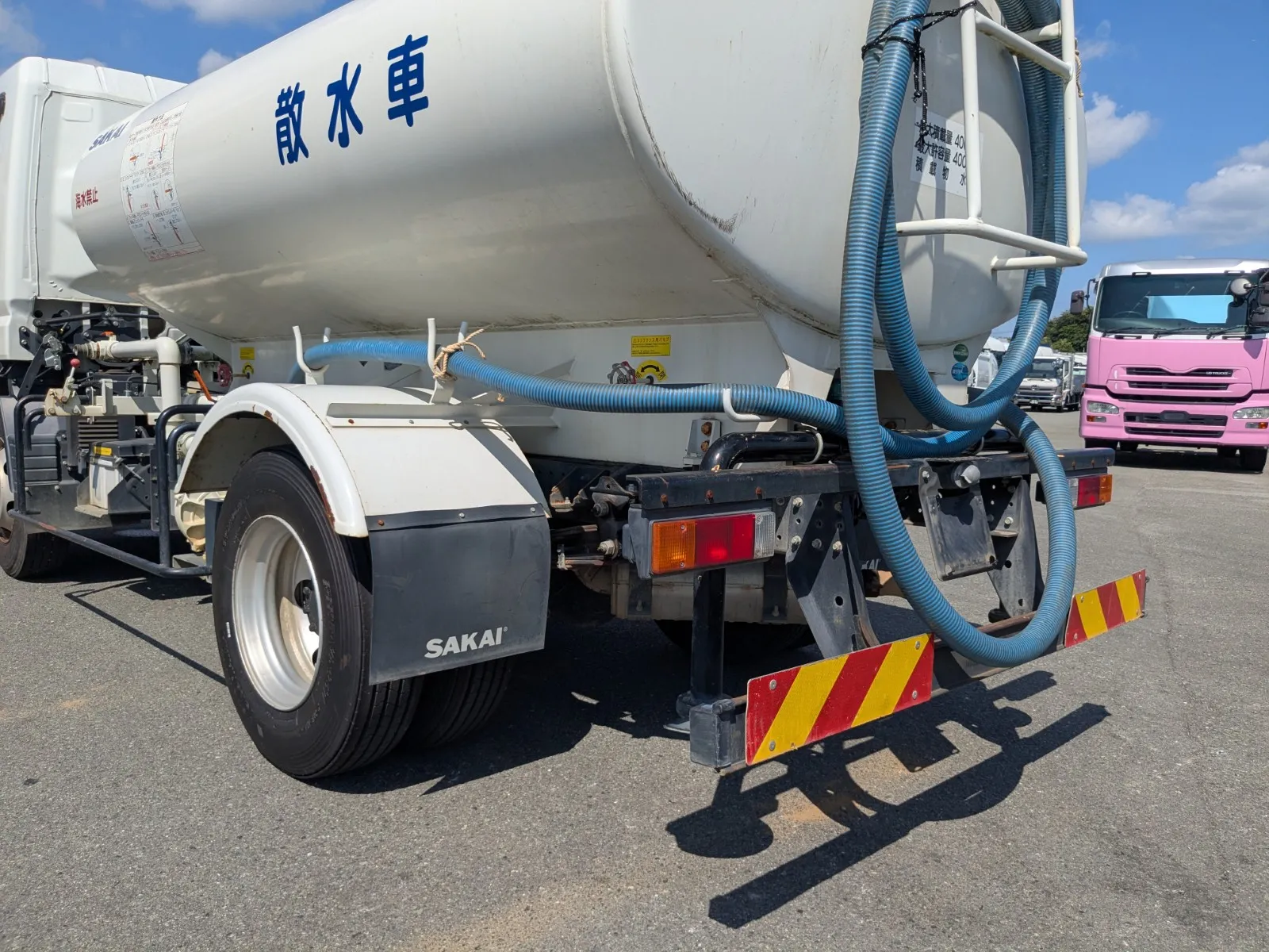 vehicle_image_20260731100012CJPmm4rnR1.webp