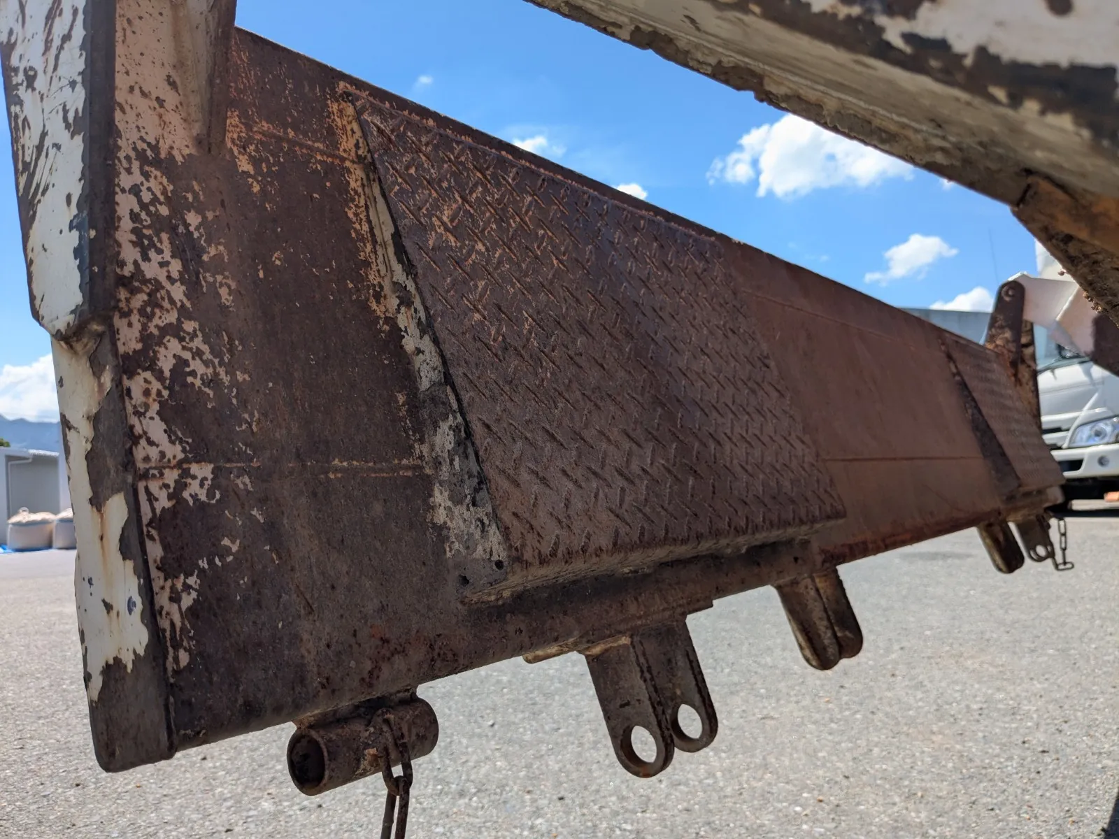 vehicle_image_20260810114235rcCeDW6zHS.webp