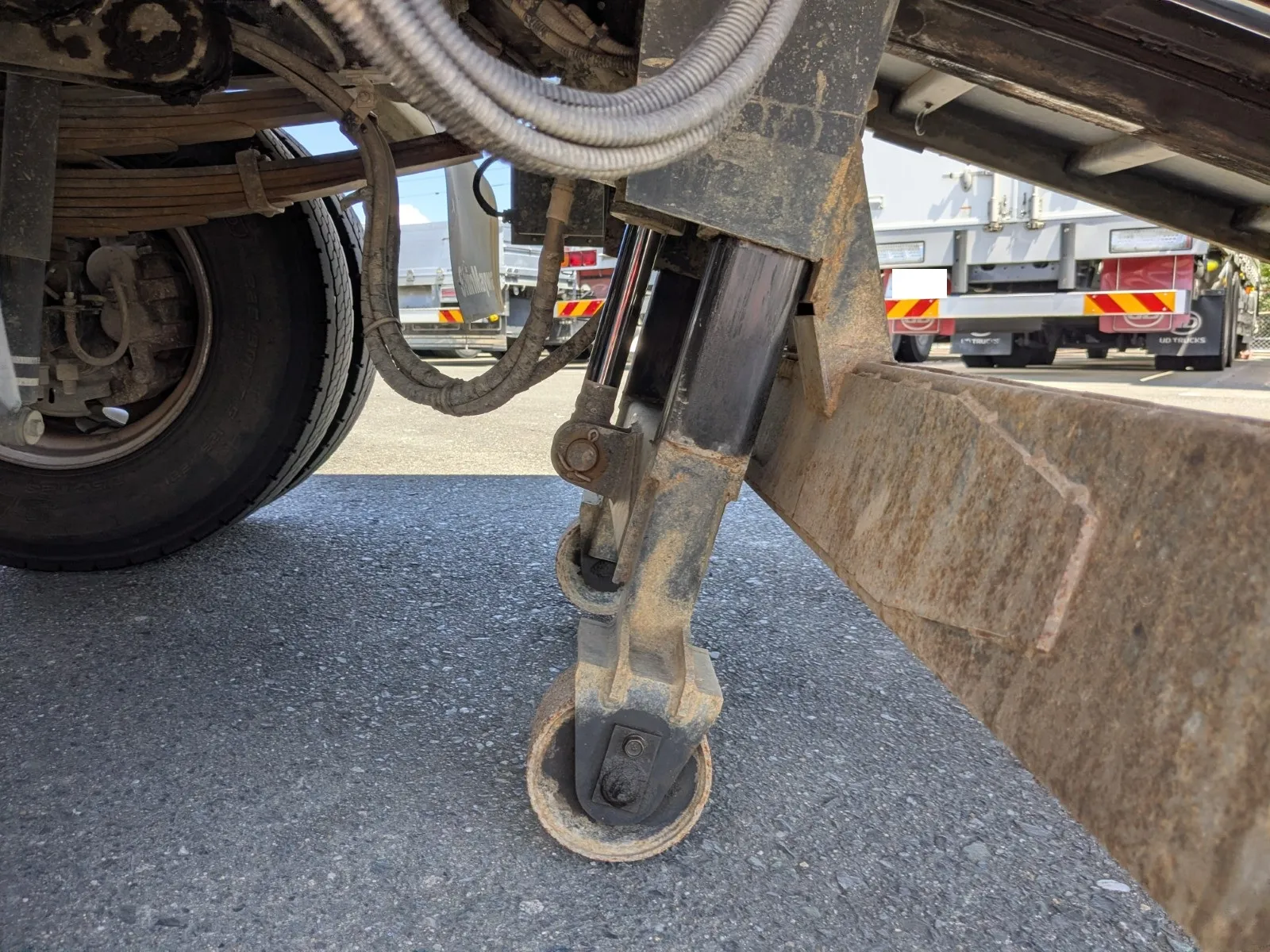 vehicle_image_20260810114242UaD0QfR3oJ.webp