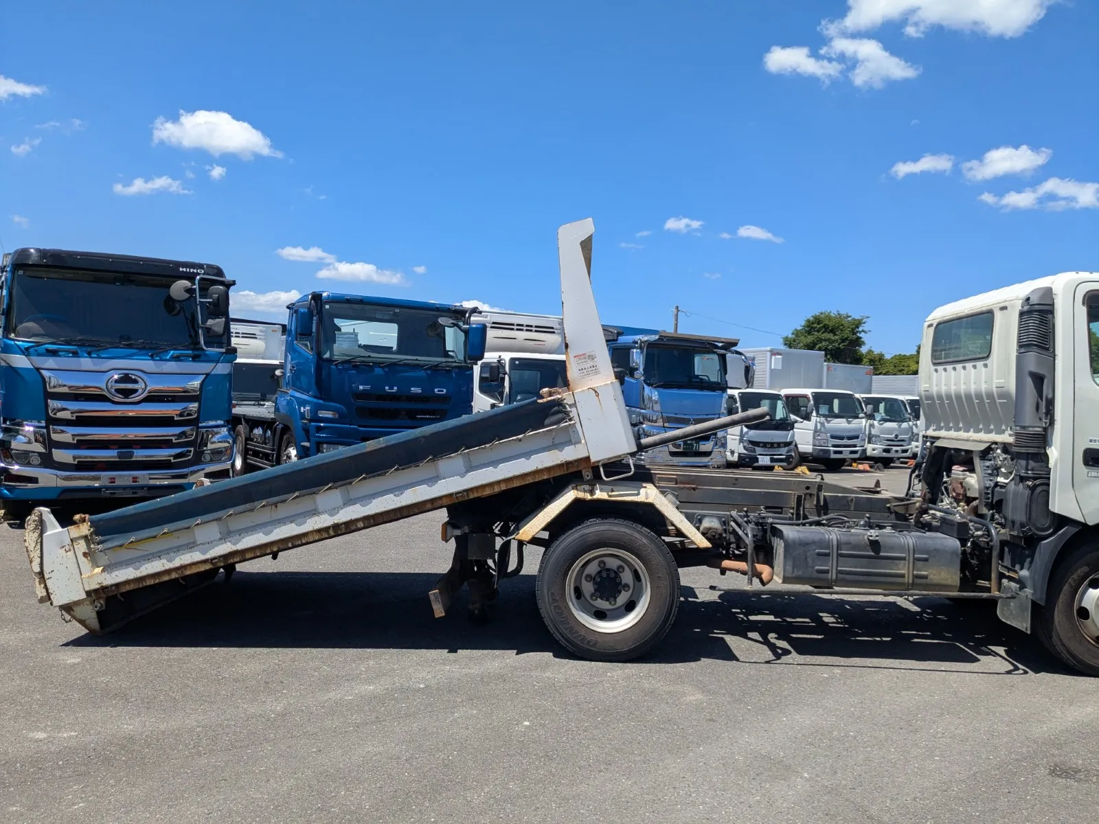 vehicle_image_20260810114244XBPhaOoWBy.webp