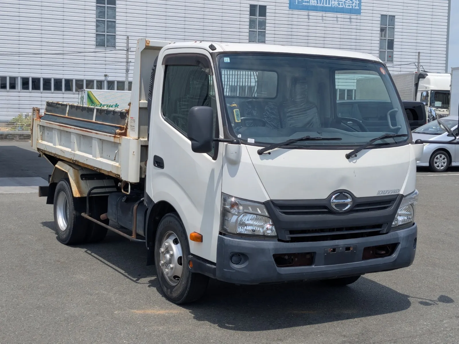 vehicle_image_202608030902203LR3xdTaMw.webp