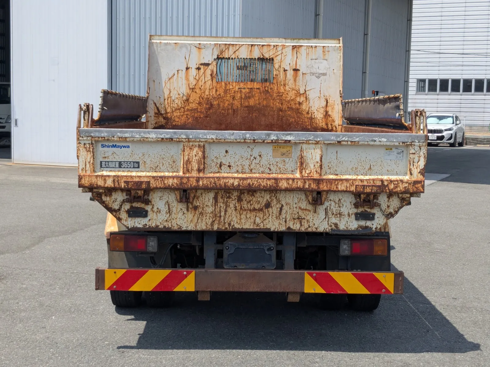 vehicle_image_20260803090222dRBTJ3uipQ.webp