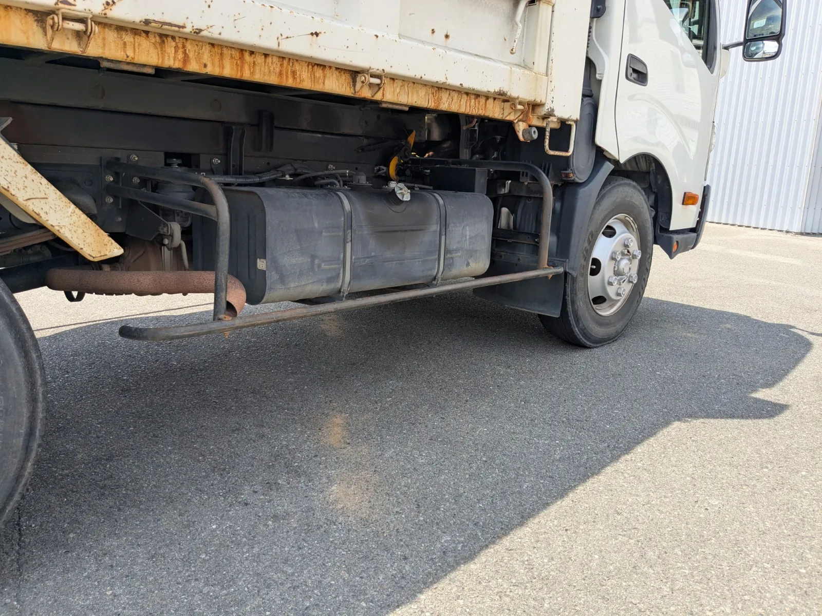 vehicle_image_20260803090225dbrbwYBFQE.webp