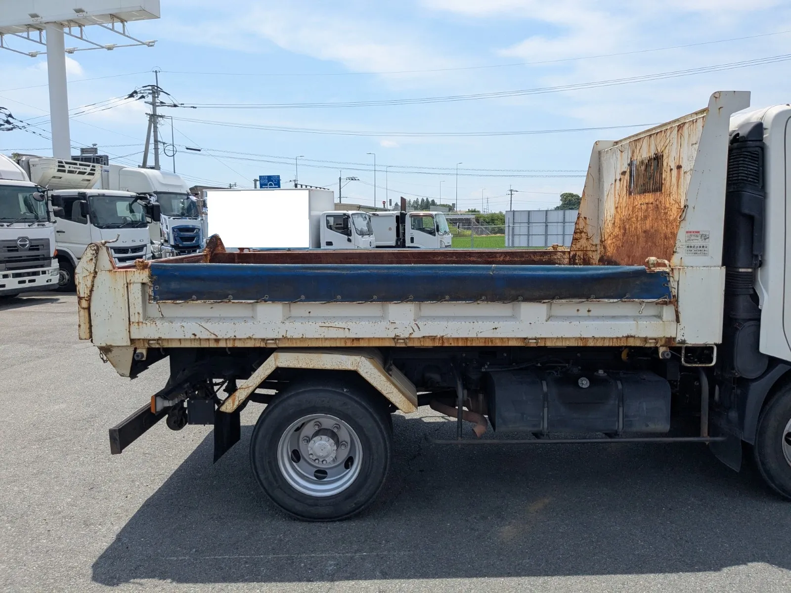 vehicle_image_20260803090226VRxzhP8mjq.webp