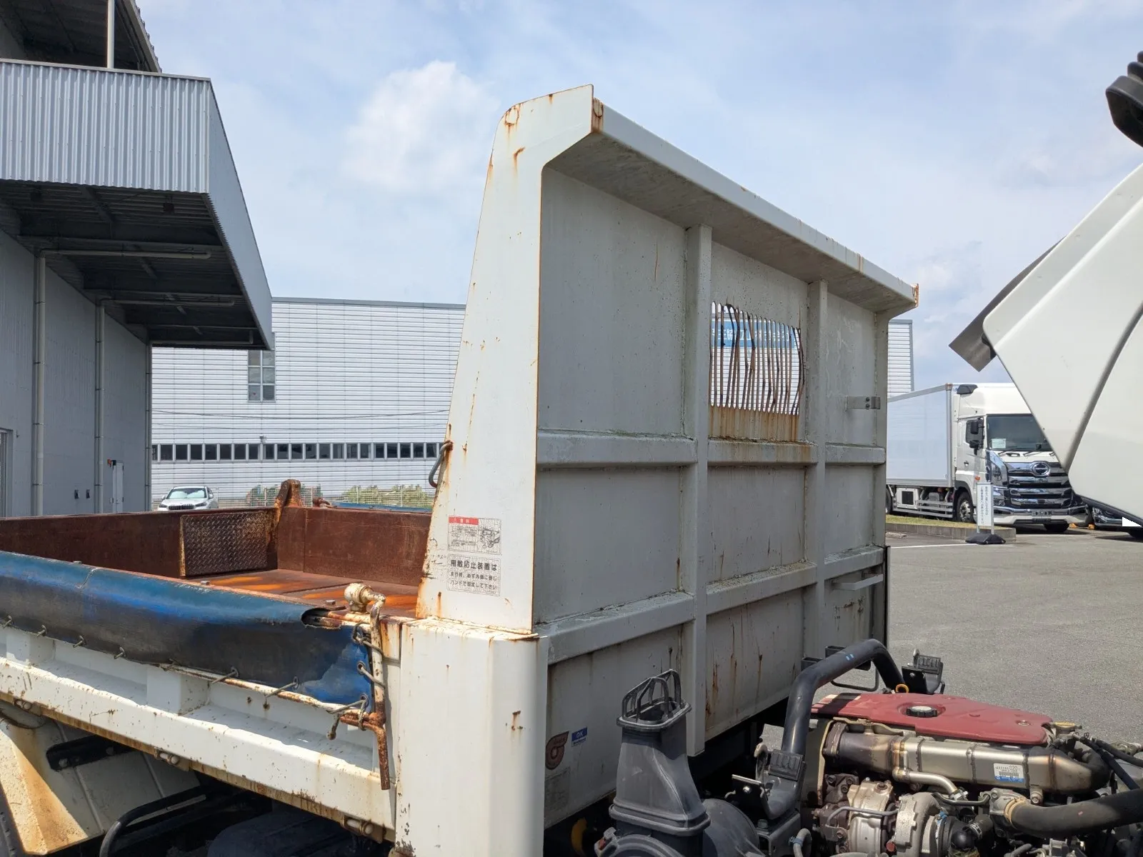 vehicle_image_20260803090237yy6kzmrNQ9.webp