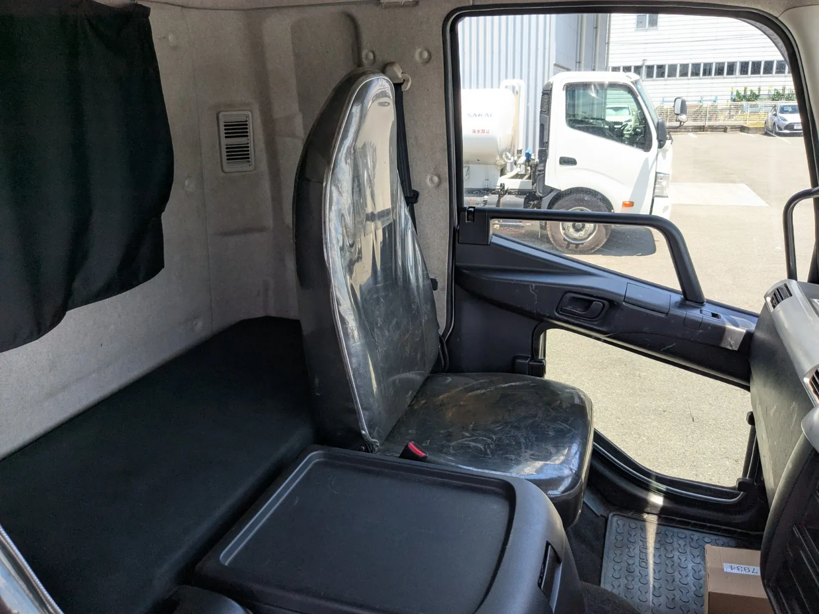 vehicle_image_20260810083620xyFUsngqbC.webp