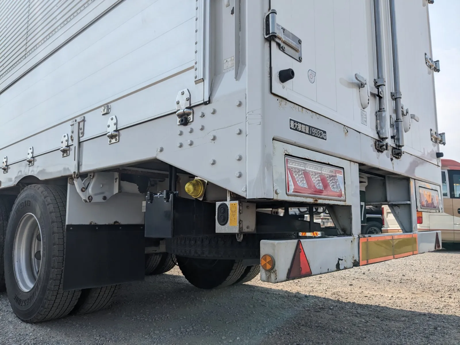 vehicle_image_20260804143151QM96KDp8F7.webp