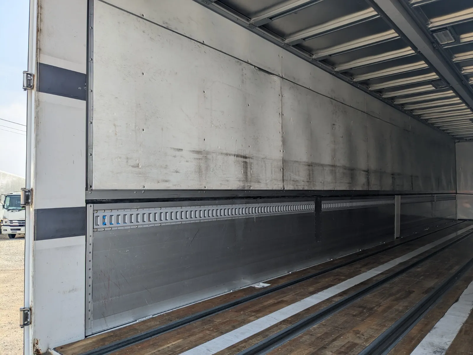 vehicle_image_20260804143156CWqN0rNqCJ.webp