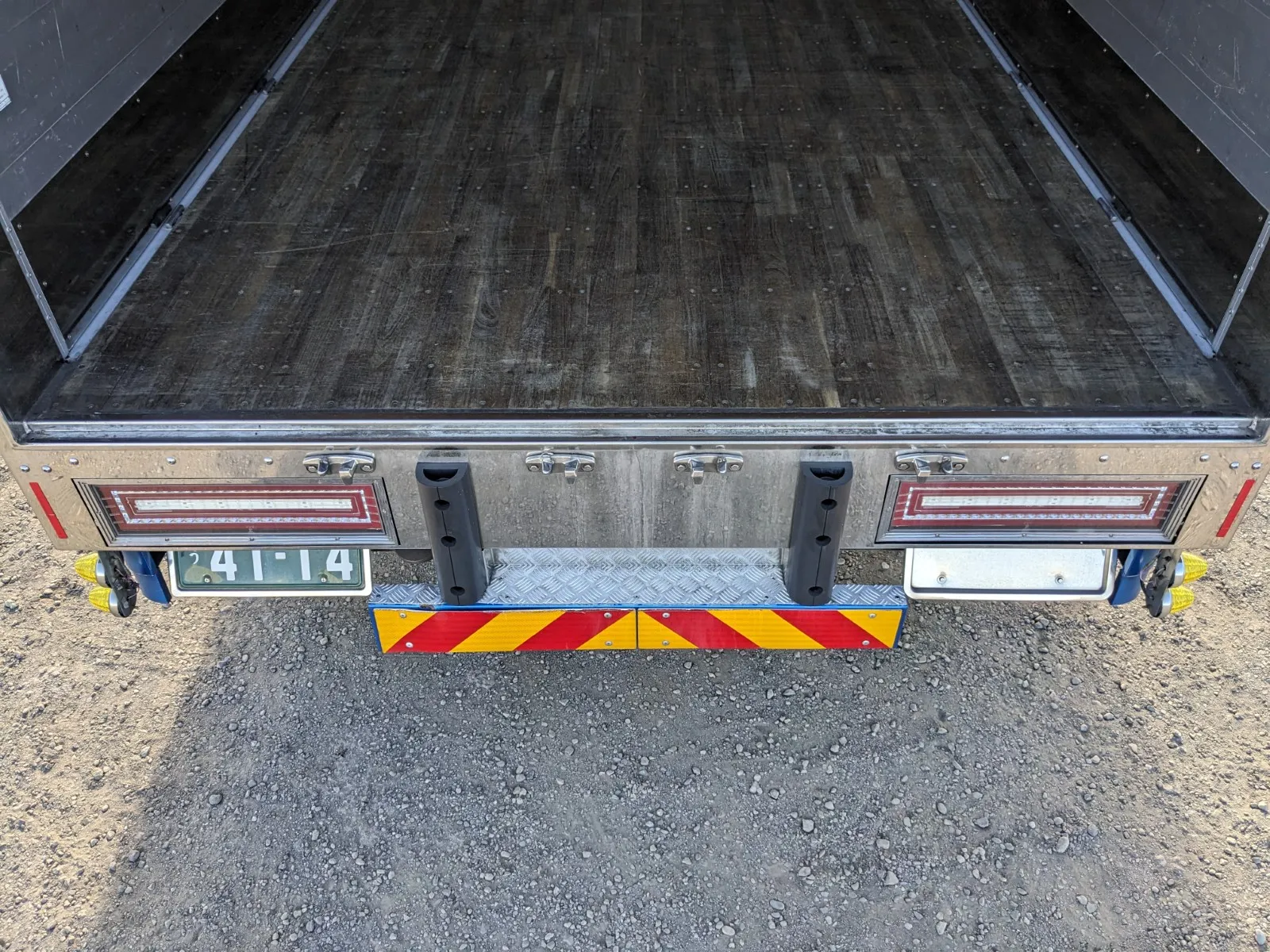 vehicle_image_20260810103640eA0TUEqFU6.webp