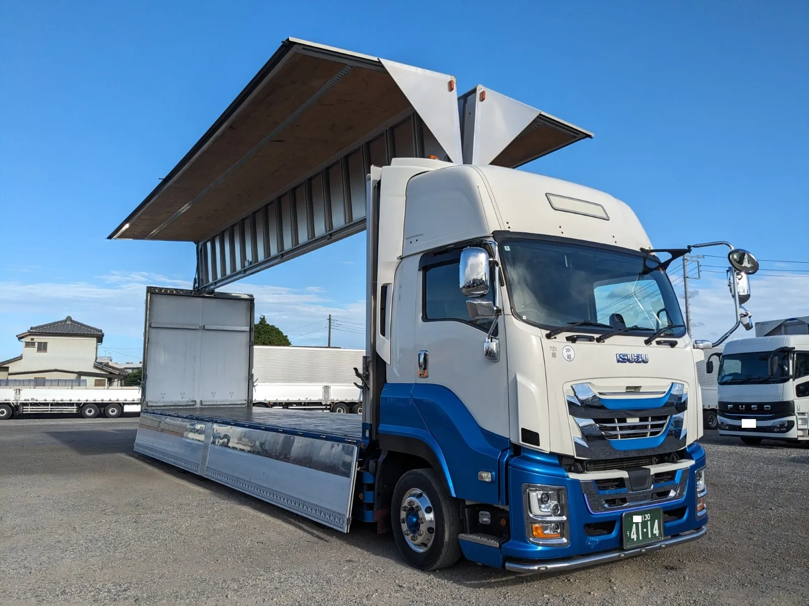 vehicle_image_20260810103649tl46upaMJM.webp