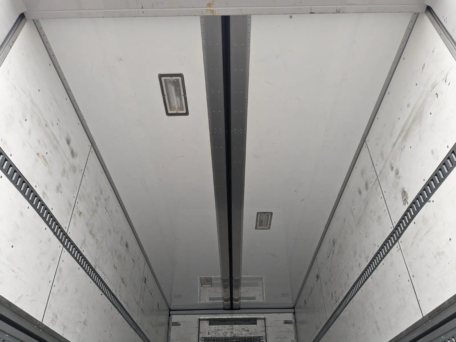 vehicle_image_20260804140049EK47pVqask.webp