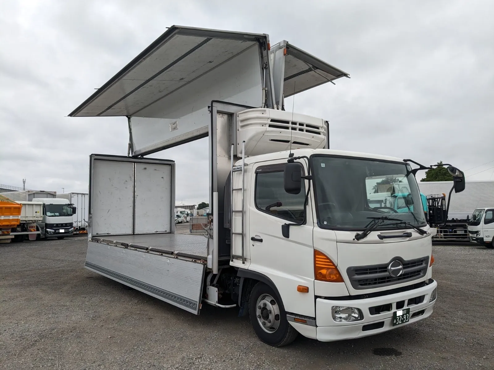 vehicle_image_20260804140057f4K7msKCI1.webp