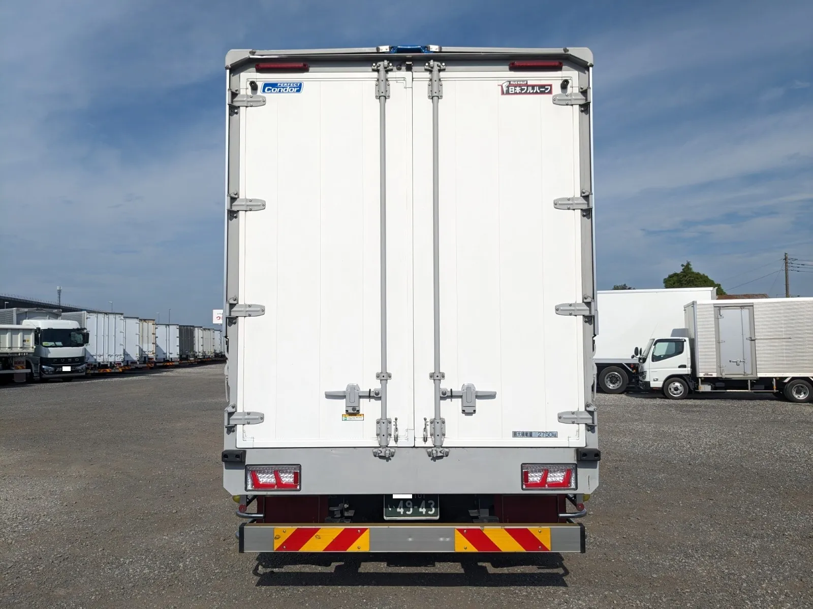 vehicle_image_202608101059419tt17WttyG.webp