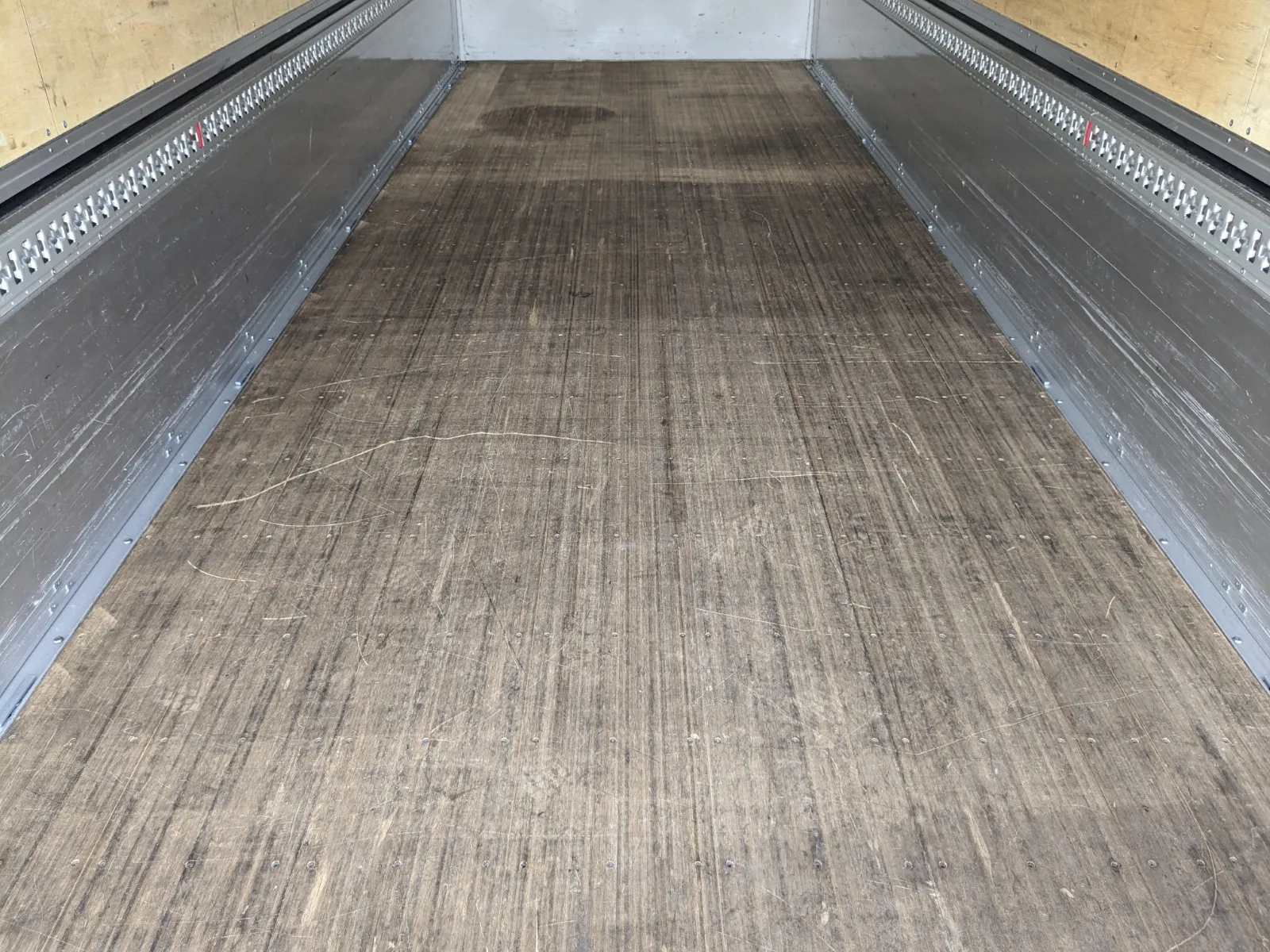 vehicle_image_20260810105944RKGcGYZIE2.webp