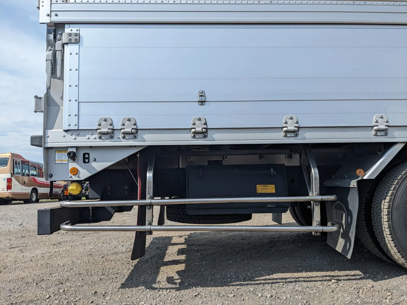vehicle_image_202608101059491akt86hEa2.webp