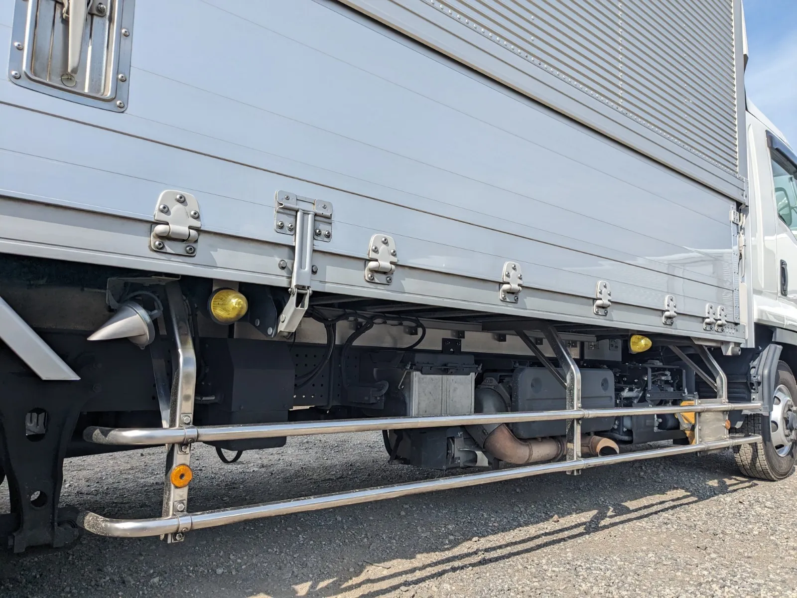vehicle_image_20260810105950s5ZaOvSbtL.webp