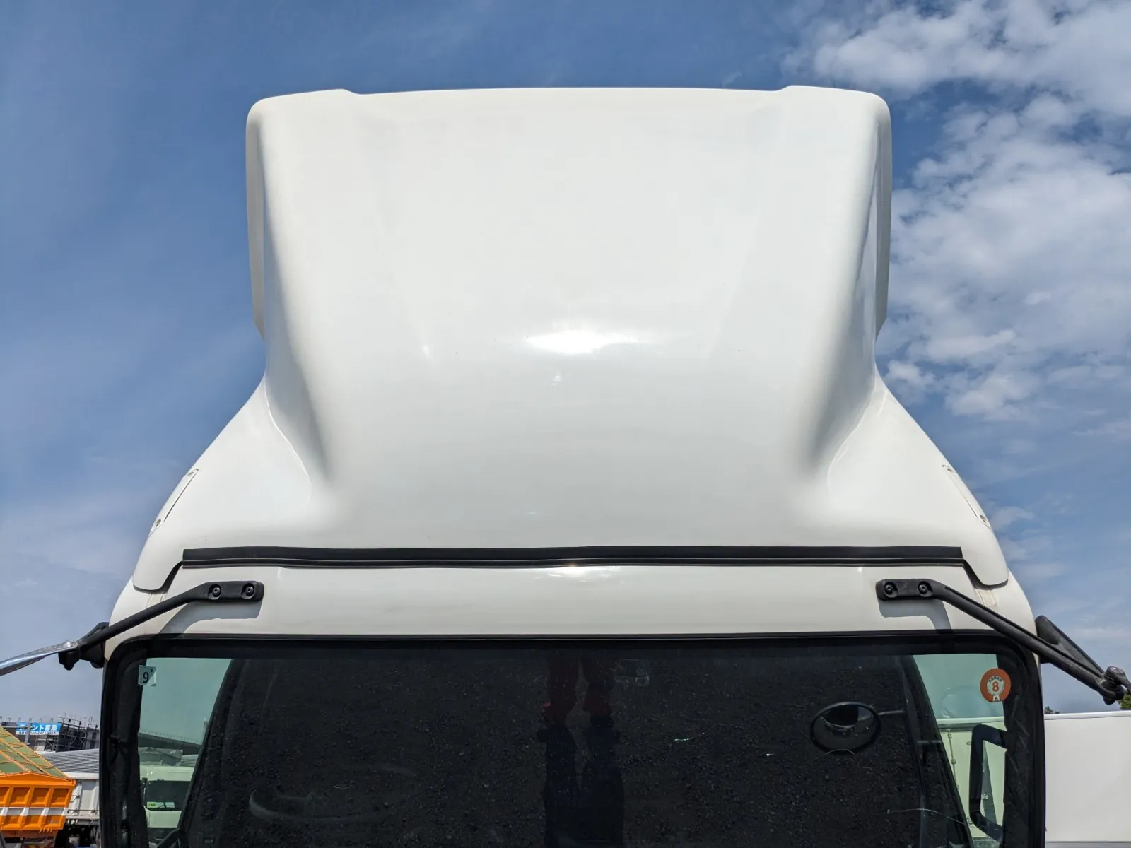 vehicle_image_20260810105957lk5qdZ4vBE.webp