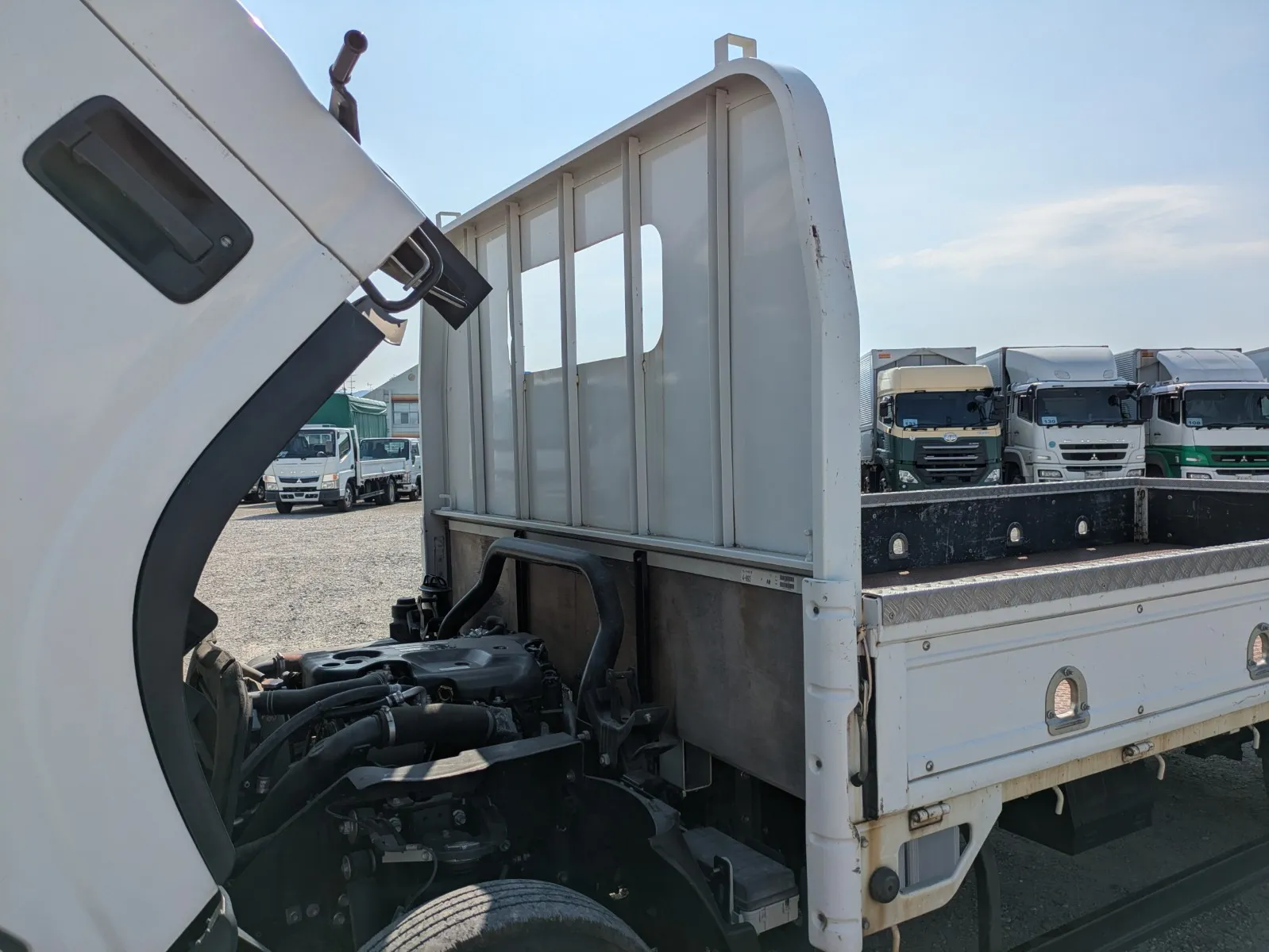 vehicle_image_202607301304489bg4RI84l0.webp