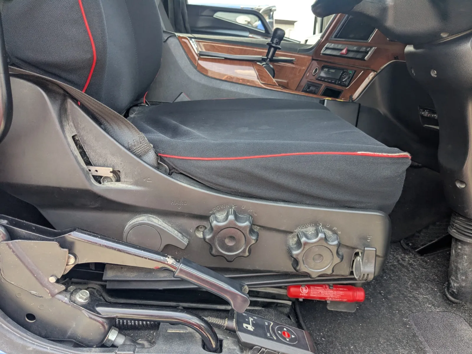 vehicle_image_20260806153329QEjsXUt2SJ.webp