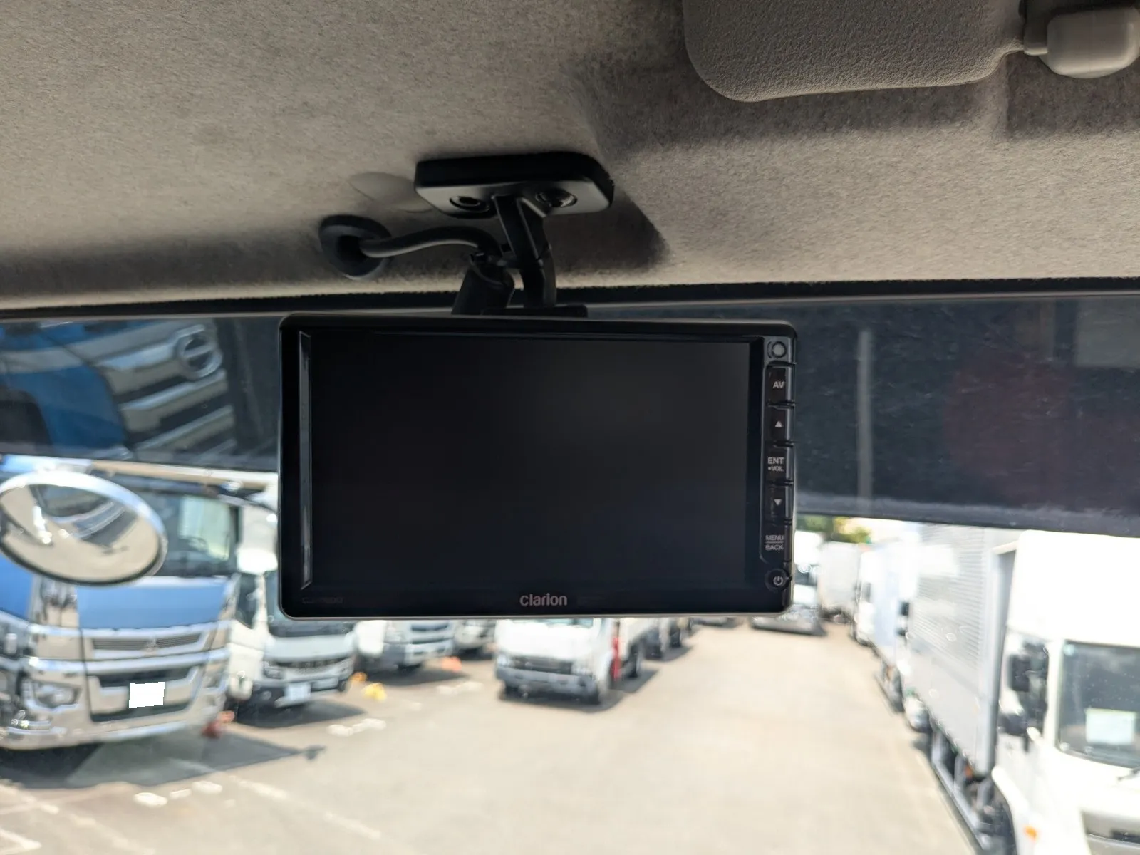 vehicle_image_20260806153333udDWAjcuRn.webp