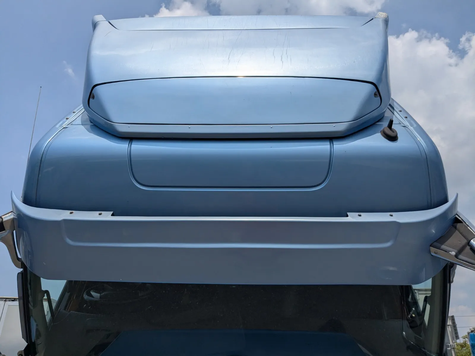 vehicle_image_20260806153335rfsZKVEKAO.webp