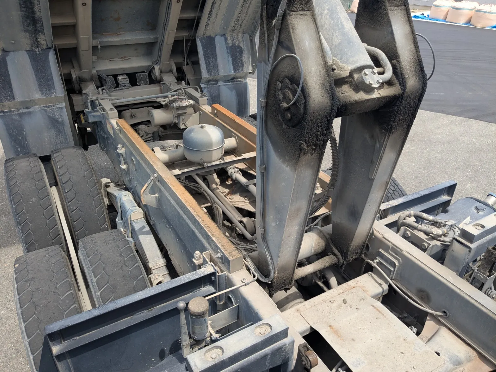 vehicle_image_20260803102405UZzAbWJ1W2.webp