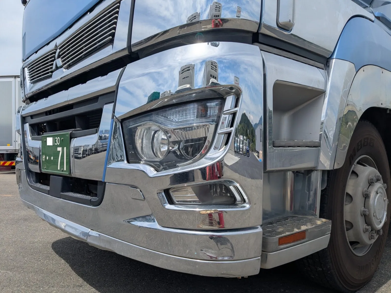 vehicle_image_20260803102413Lk3GwMPwDC.webp