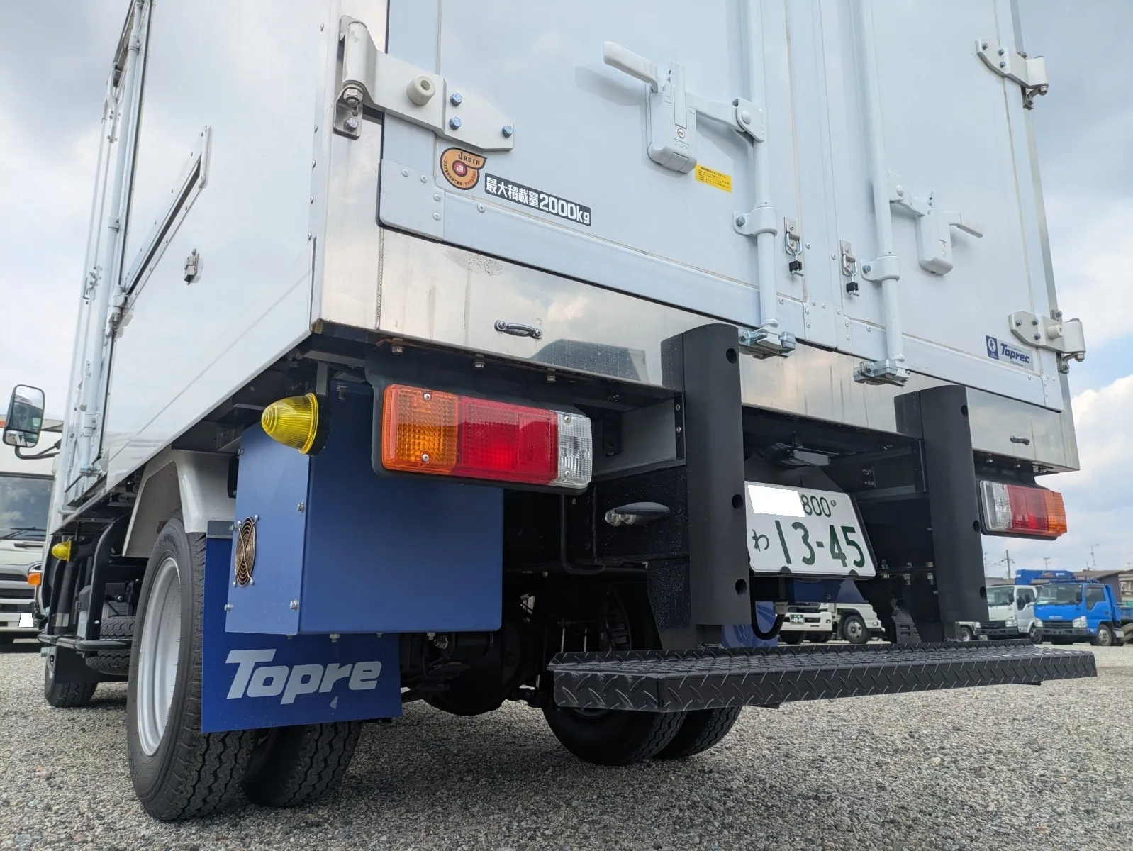 vehicle_image_20260730111000tTT5QCwnFY.webp