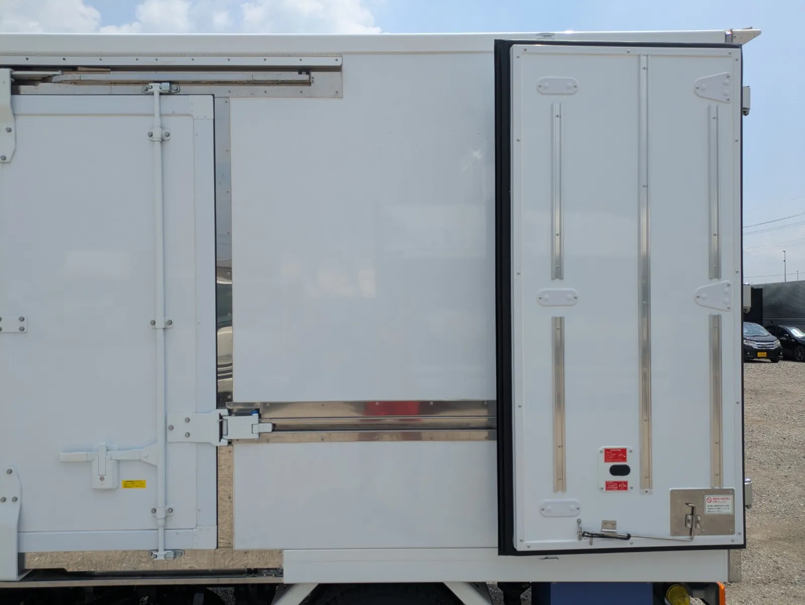 vehicle_image_20260730111005zGNzDuZdUn.webp