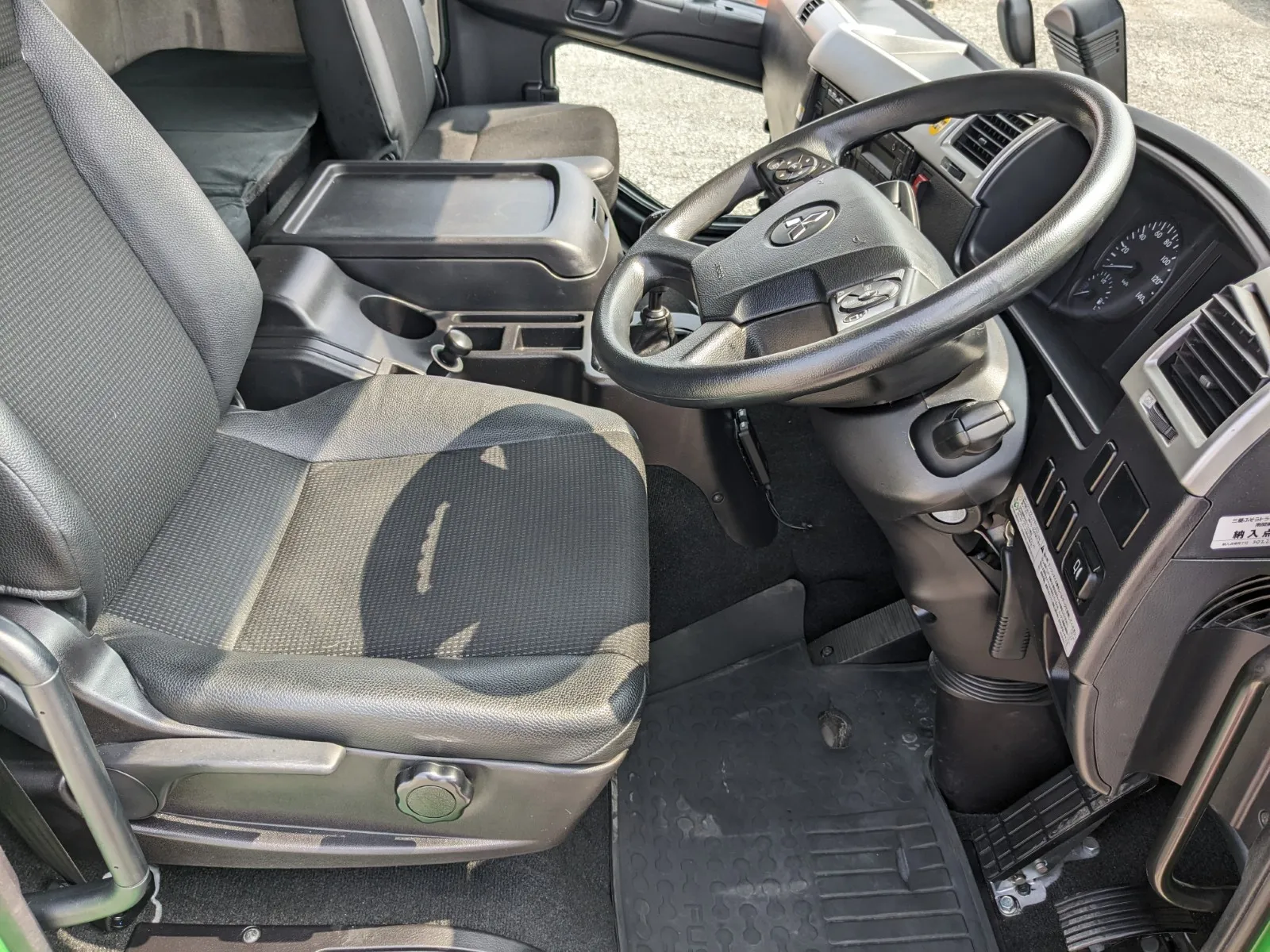 vehicle_image_20260729101055F1Ekpd3dYG.webp