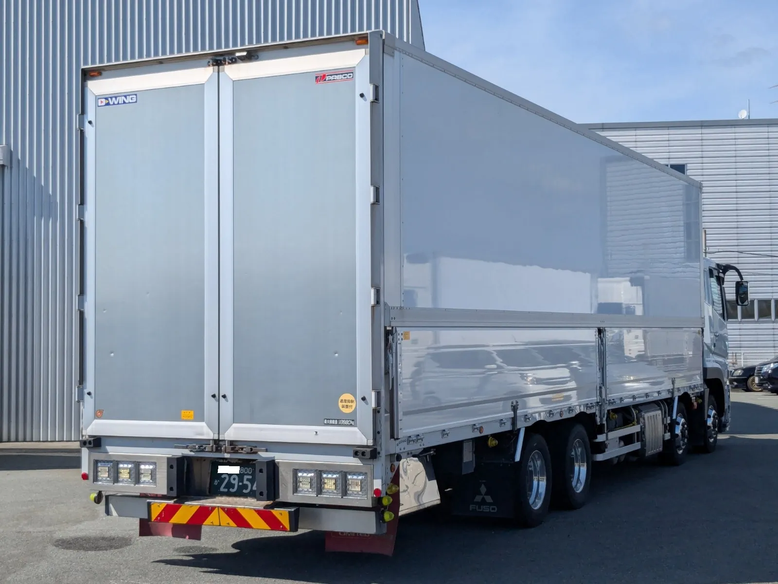 vehicle_image_20260801094543rA8vIAPebp.webp