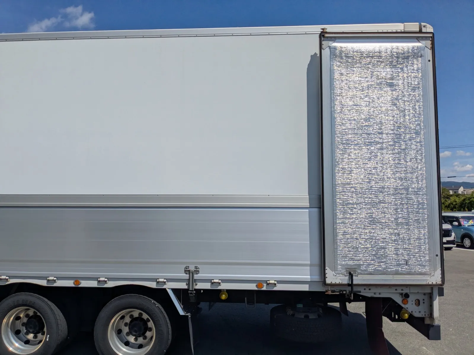 vehicle_image_20260801100940Q5Z0yRBhGR.webp