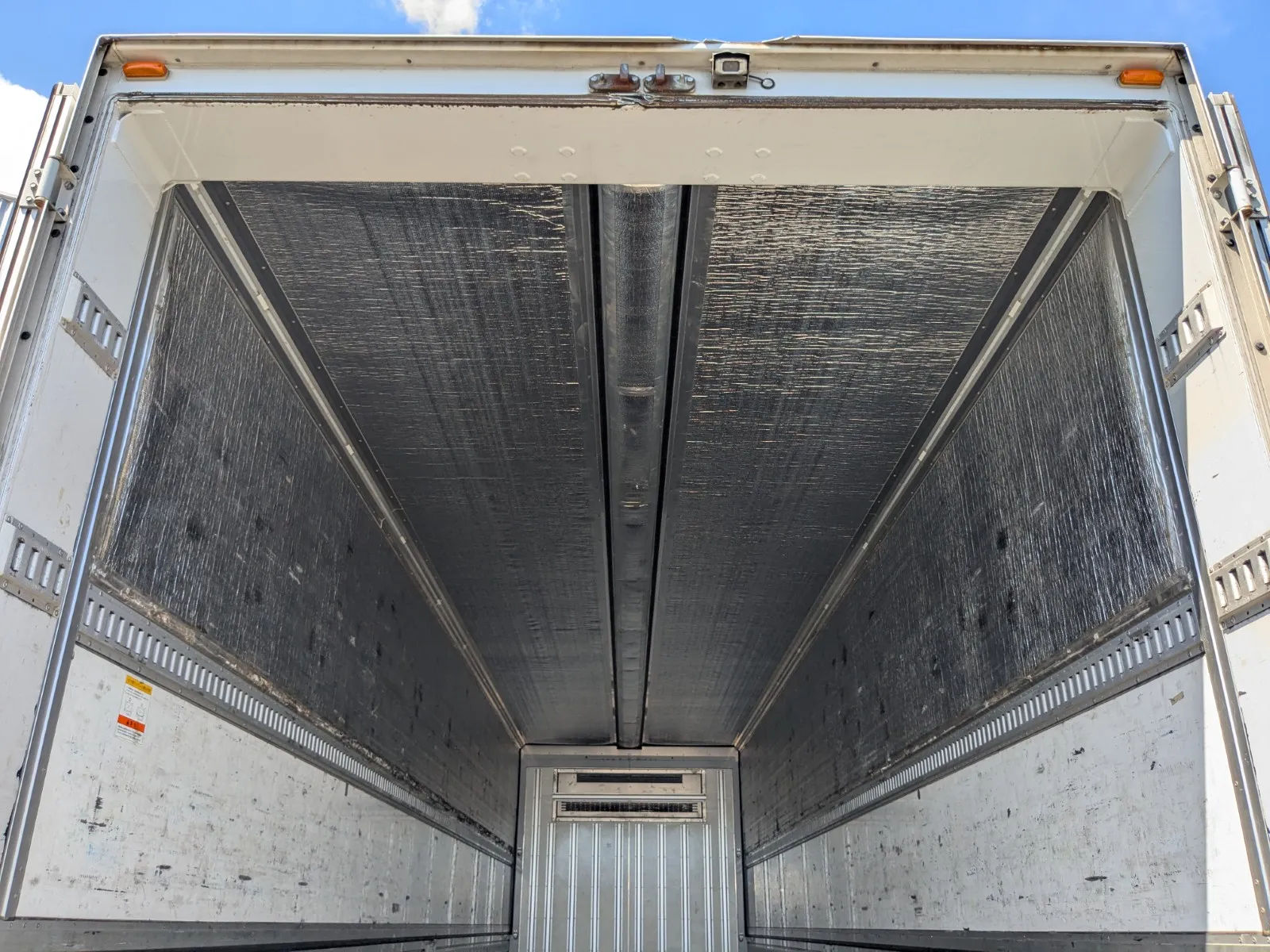 vehicle_image_202608011009455fSPWuQGsQ.webp