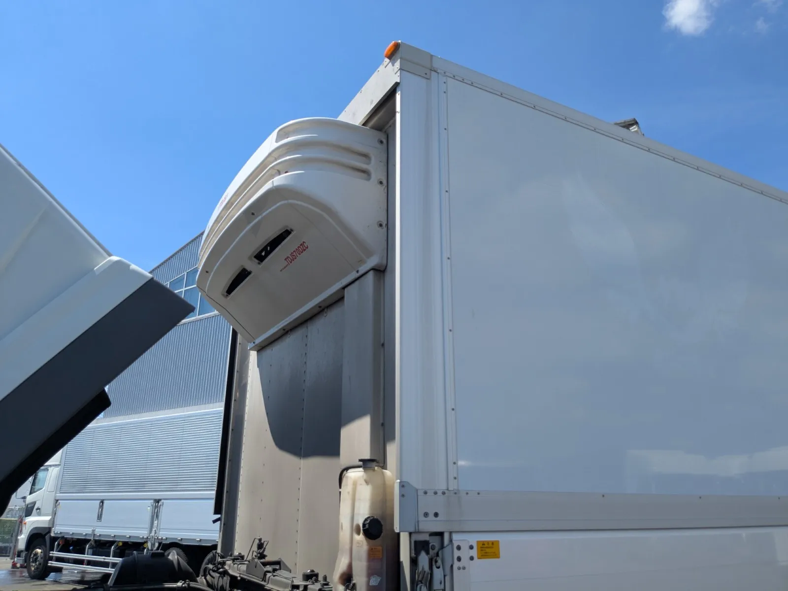 vehicle_image_20260801100951JbiKQSsryv.webp