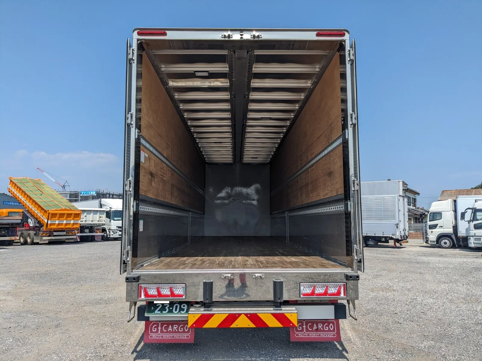 vehicle_image_20260729093008rbx0xZJ5qt.webp