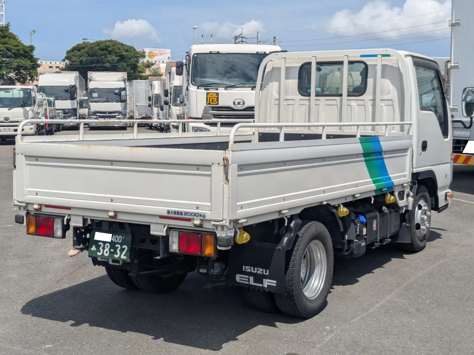 vehicle_image_20260803105625FCIcJah3aO.webp