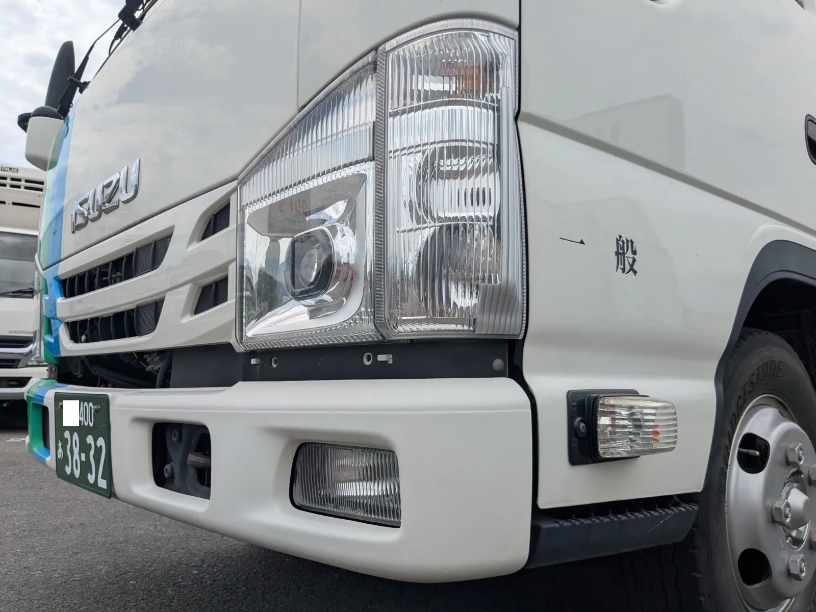 vehicle_image_20260803105637tZDgC1QMyP.webp