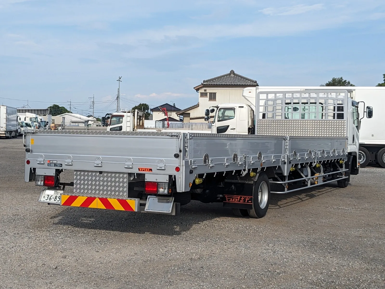 vehicle_image_20260804134315I5j0e7zf5A.webp
