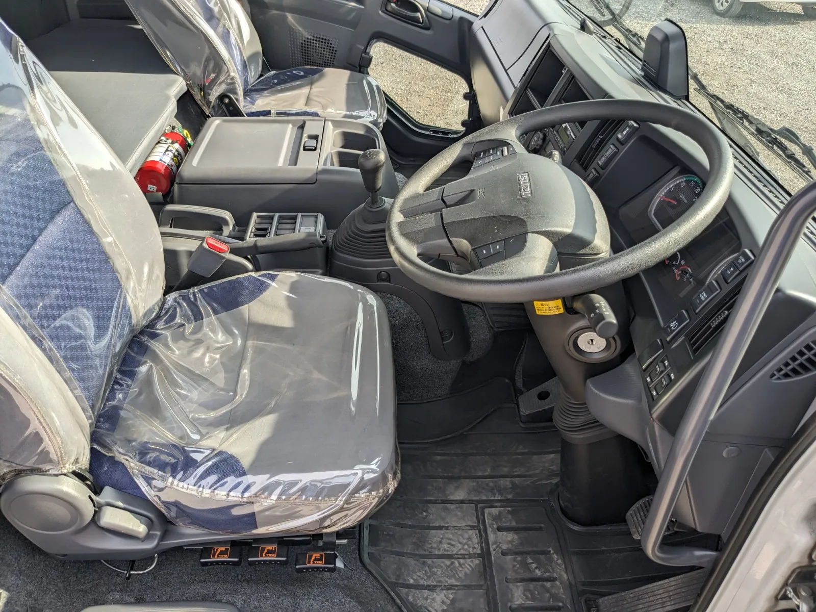 vehicle_image_20260804134323rWq5jHe1mm.webp