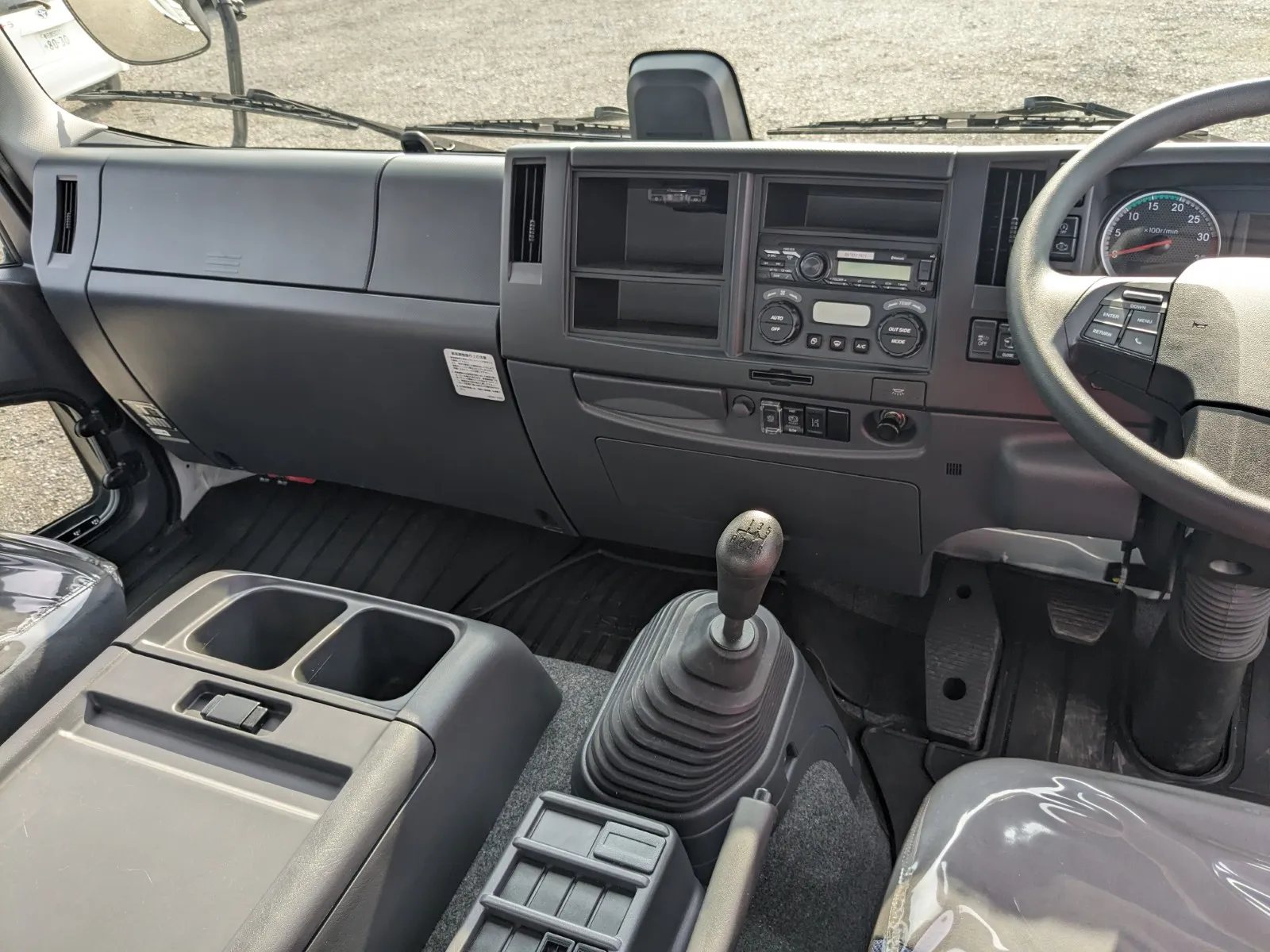 vehicle_image_20260804134325CcwJwOZ7Ja.webp