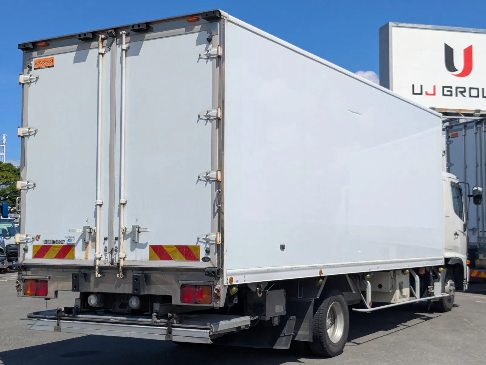 vehicle_image_20260803104412uYMOnQscZo.webp