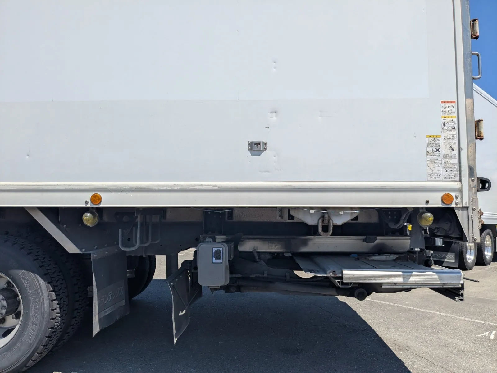 vehicle_image_20260803104419lK6KodIwtT.webp