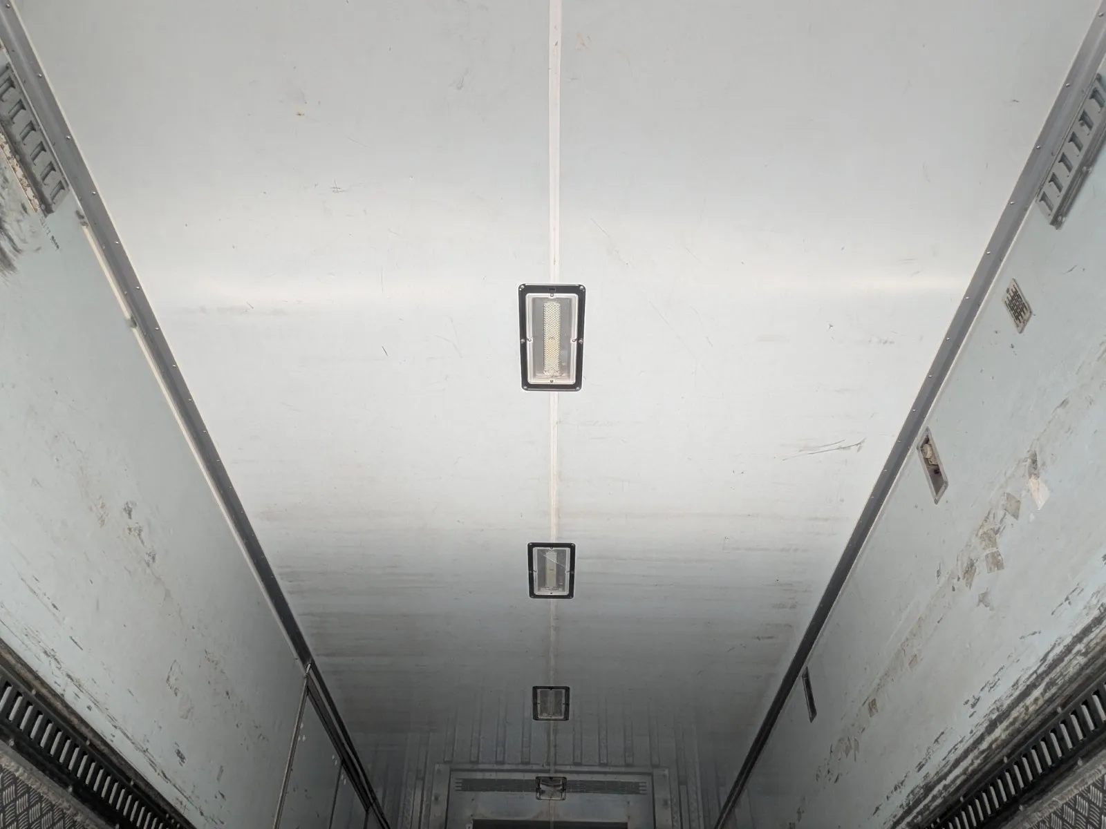 vehicle_image_20260803104430Tj7V9icZ3C.webp