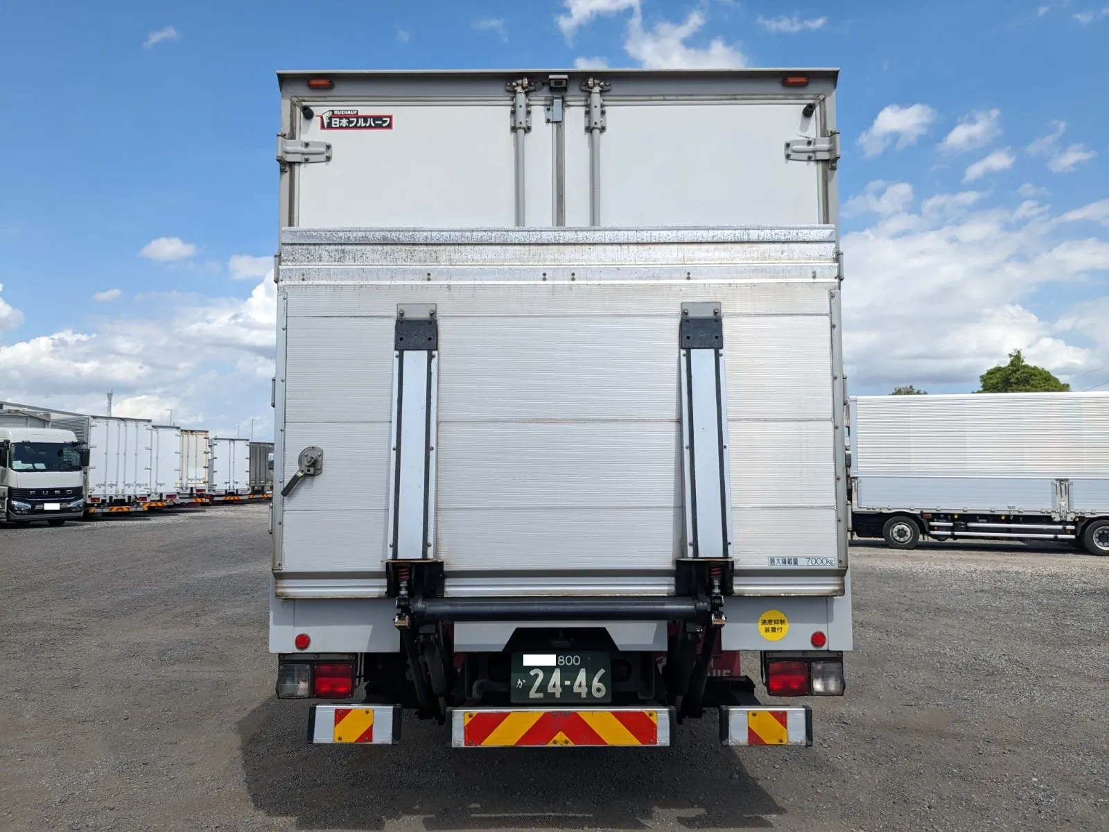 vehicle_image_20260810102008tKbLU5sGRh.webp