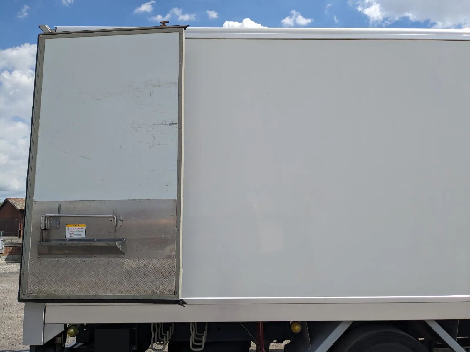 vehicle_image_202608101020189mejMgsf2L.webp