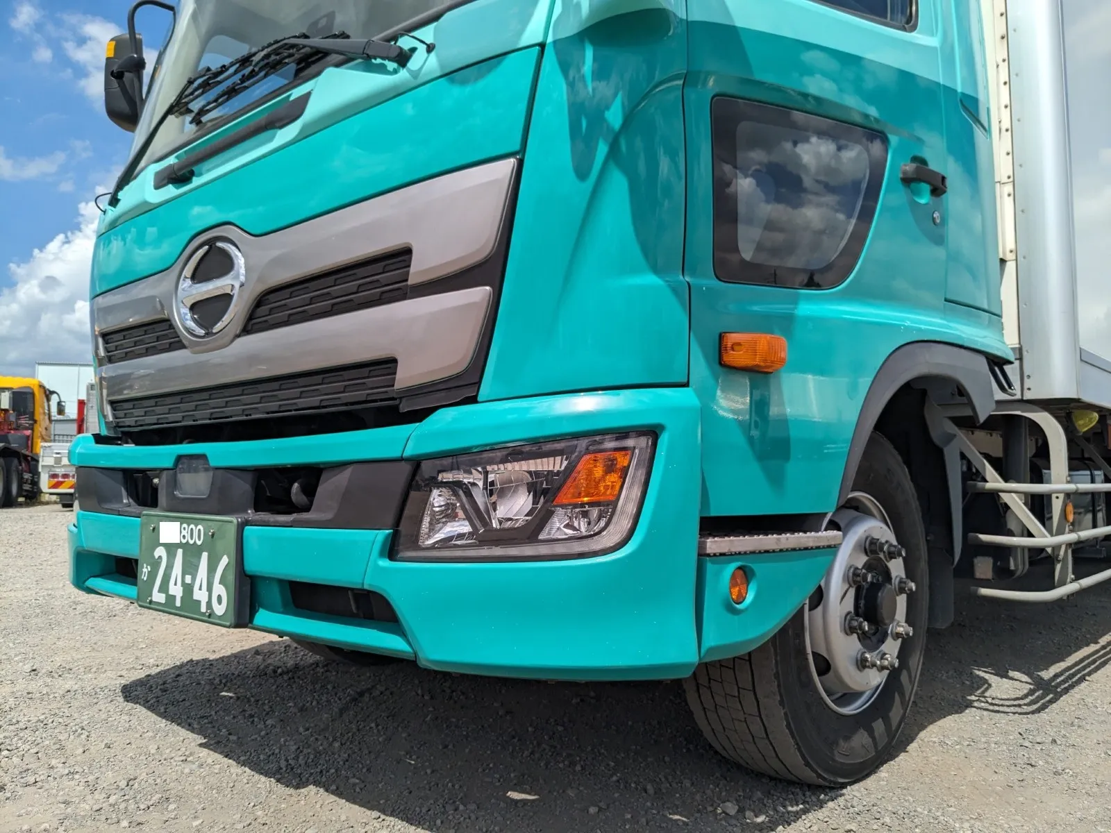 vehicle_image_20260810102023BIzkZAn6Cu.webp